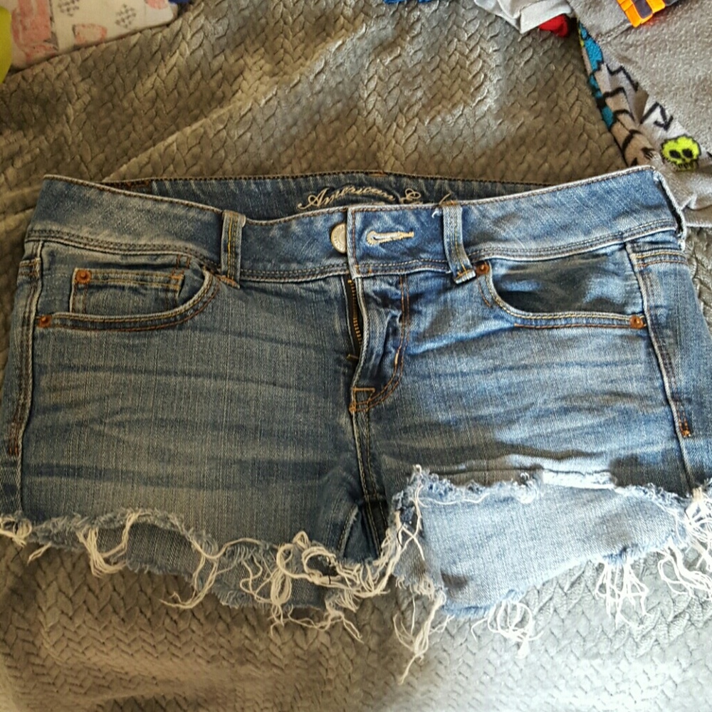 Cut off shorts